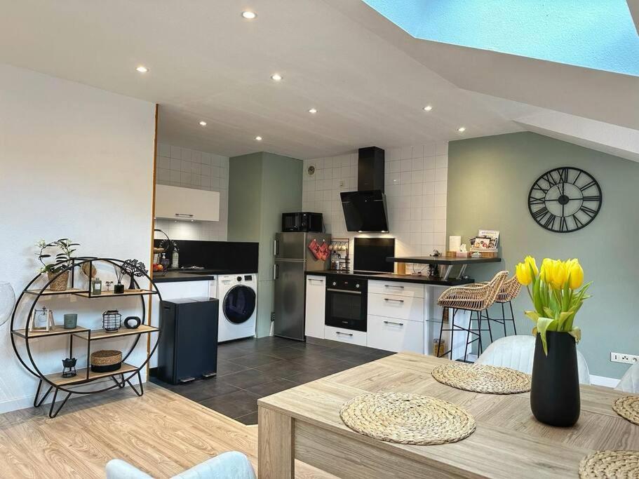 Duplex T3 Hypercentre 65M² Leilighet Voiron Eksteriør bilde